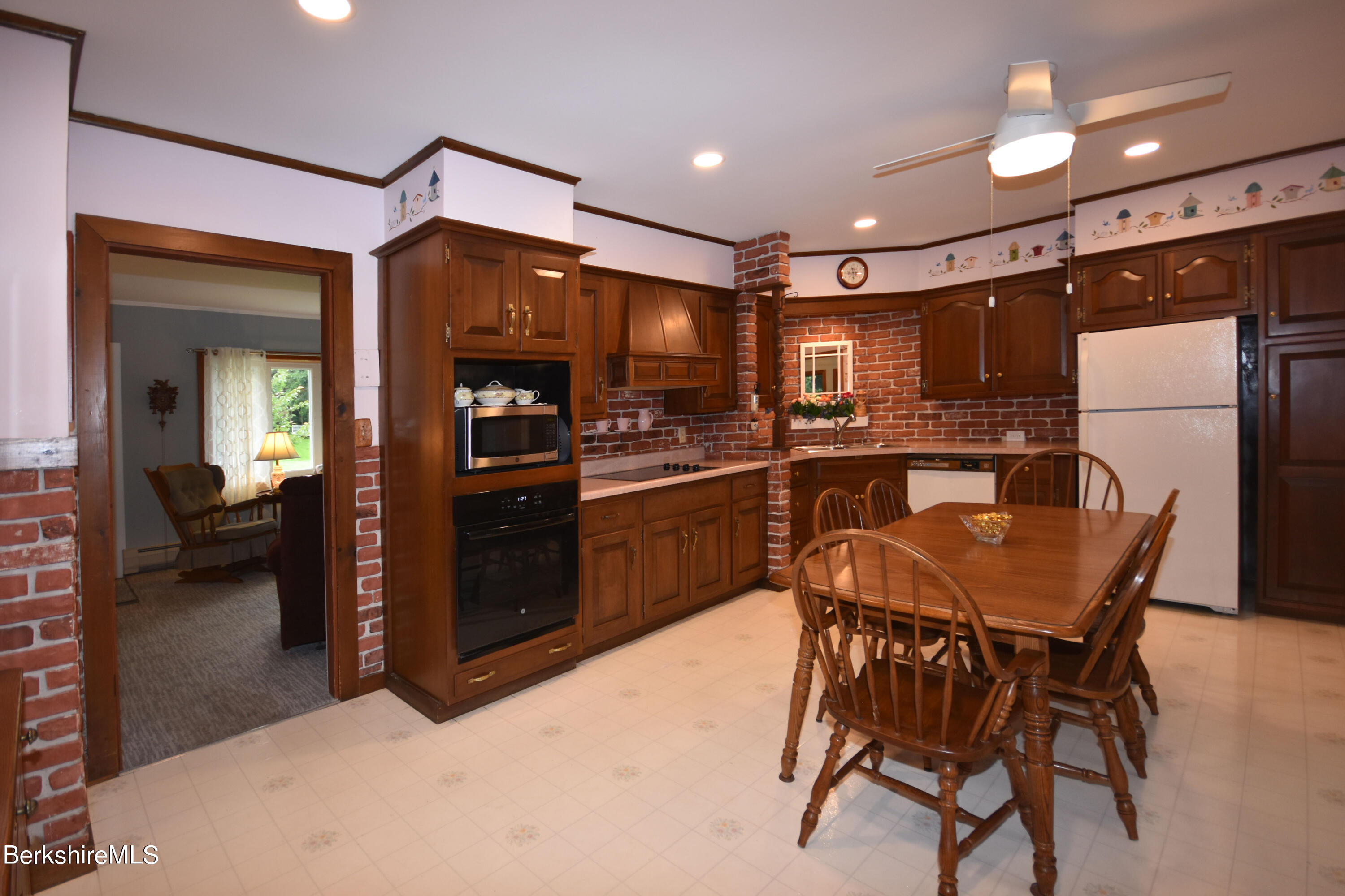 701 Simonds Road Williamstown, MA 01267 - Photo 13 of 54 Kitchen