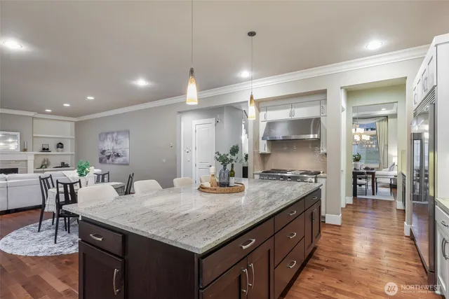 $8,000 | 4017 139th Avenue Southeast, Bellevue, WA 98006