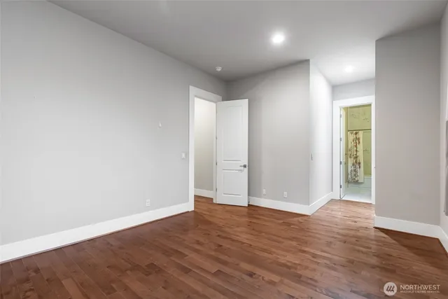 $8,000 | 4017 139th Avenue Southeast, Bellevue, WA 98006