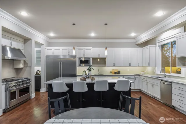 $8,000 | 4017 139th Avenue Southeast, Bellevue, WA 98006