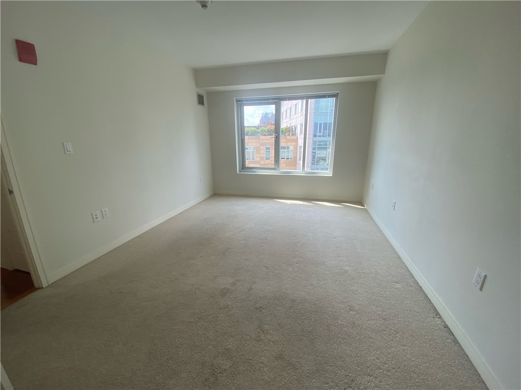 100 Exchange Street, Unit 1402 Providence, RI 02903 - Photo 22 of 33