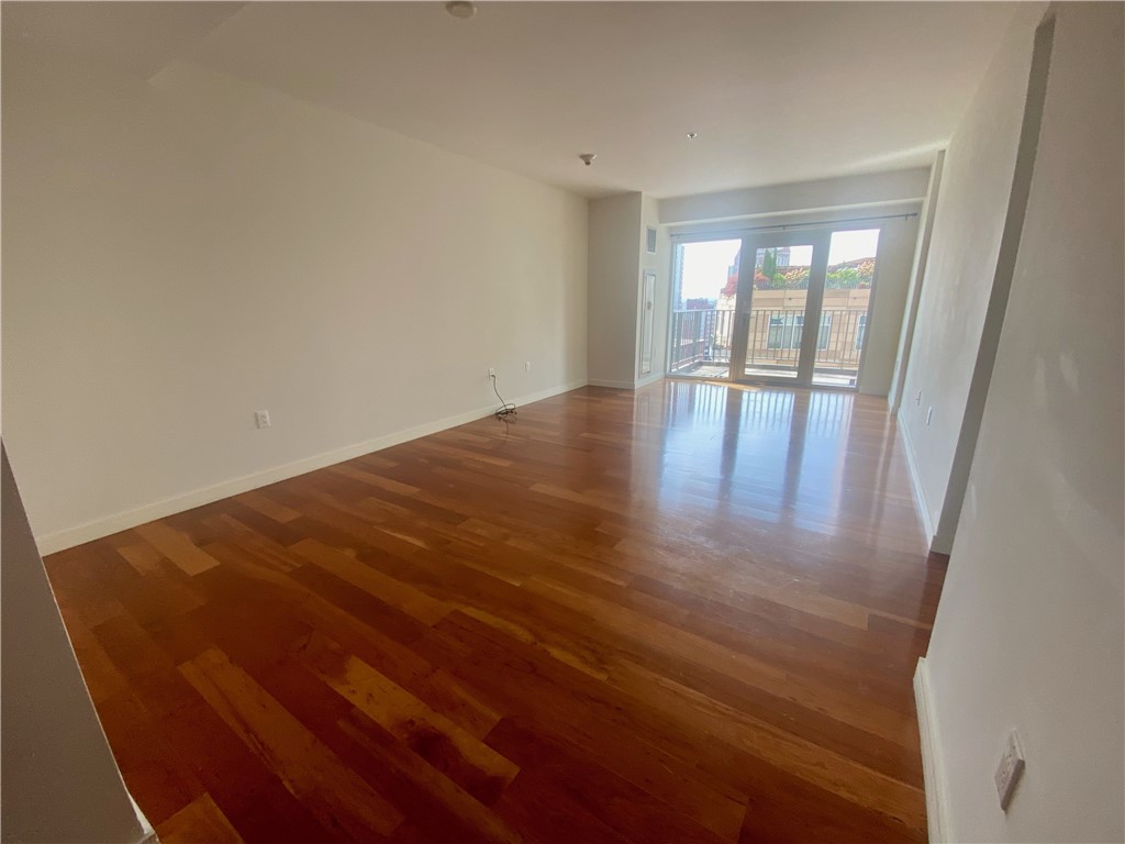 100 Exchange Street, Unit 1402 Providence, RI 02903 - Photo 4 of 33