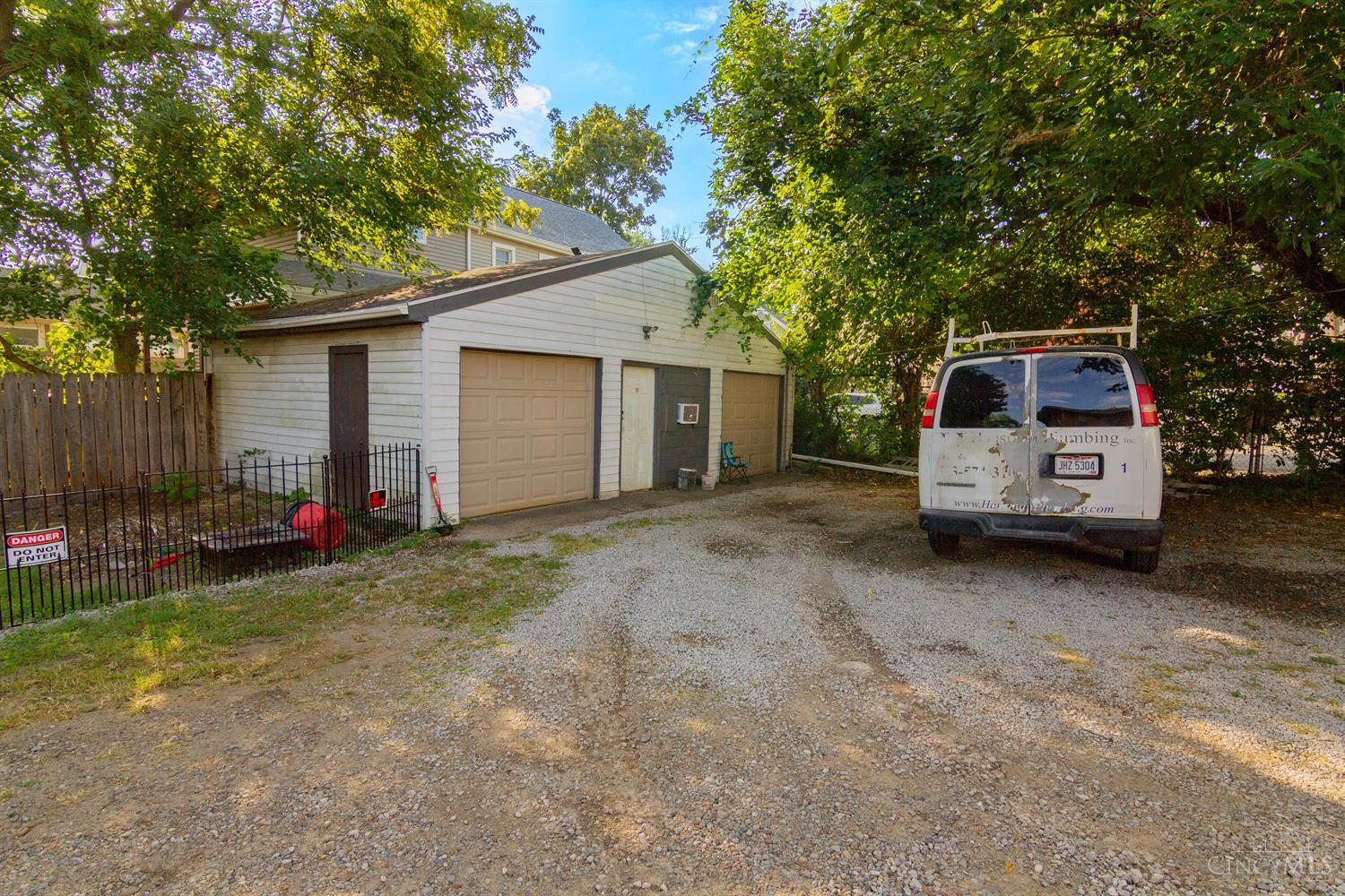 3926 Edwards Road Cincinnati, OH 45209 - Photo 35 of 37