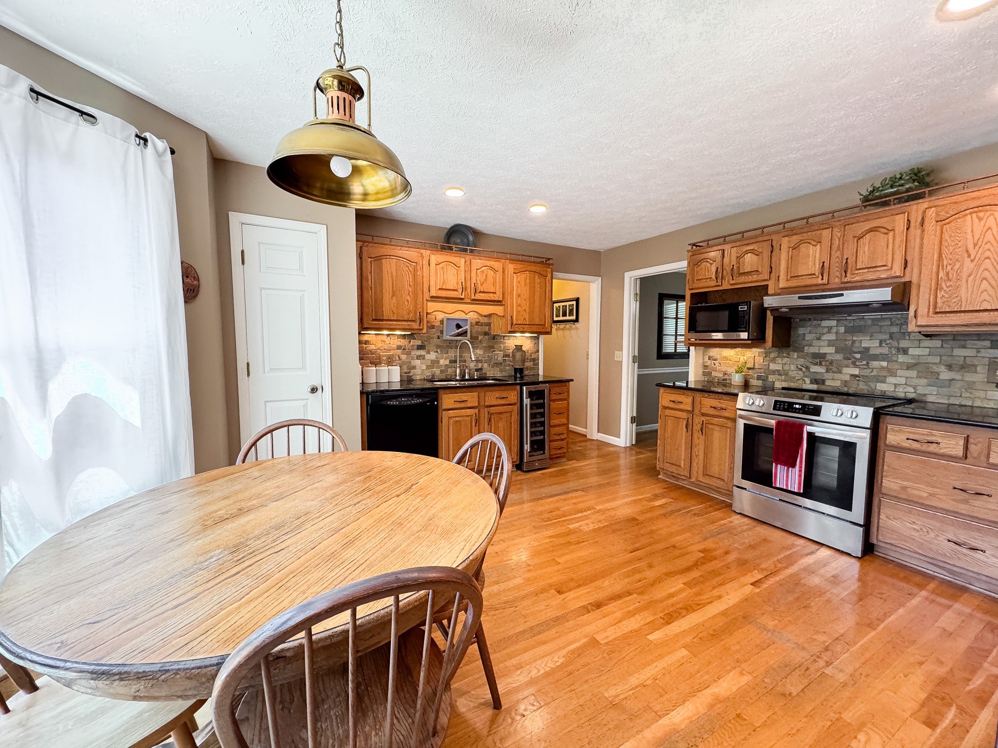 1616 Anderson Road Hendersonville, TN 37075 - Photo 15 of 51