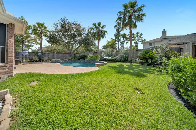 a view of outdoor space yard swimming pool and patio