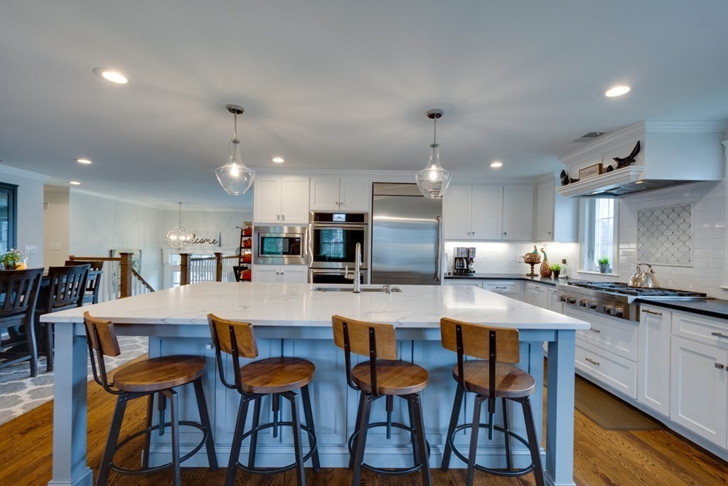 8 Whiting Way Needham, MA 02492 - Photo 12 of 41 Gallery Image 12