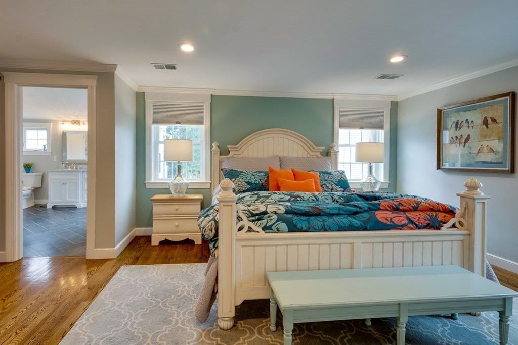 8 Whiting Way Needham, MA 02492 - Photo 25 of 41 Gallery Image 25
