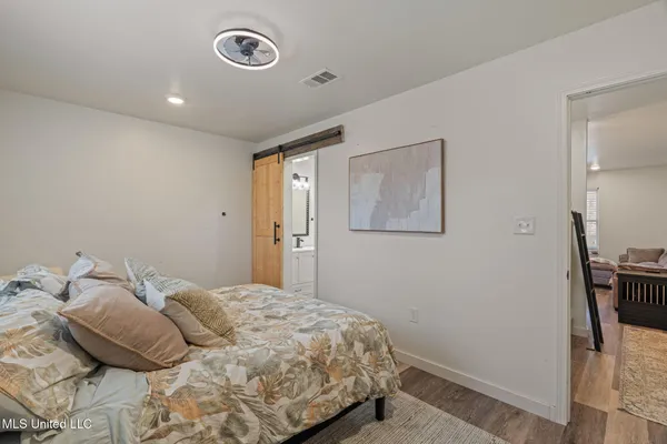 $649,000 | Undisclosed Address, Hattiesburg, MS 39402