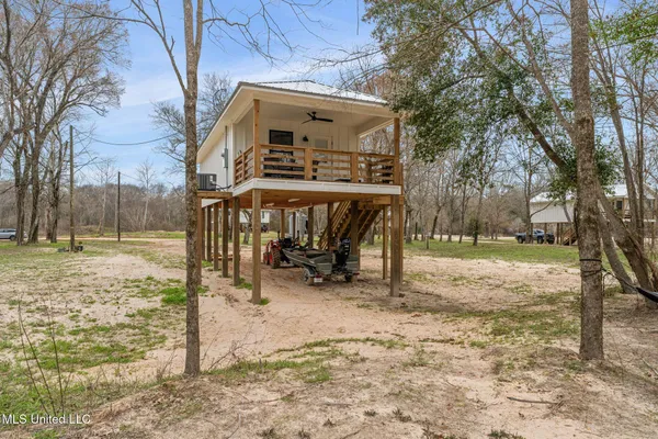 $649,000 | Undisclosed Address, Hattiesburg, MS 39402