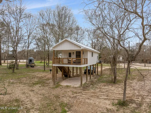 $649,000 | Undisclosed Address, Hattiesburg, MS 39402