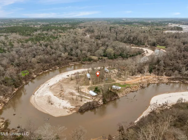 $649,000 | Undisclosed Address, Hattiesburg, MS 39402