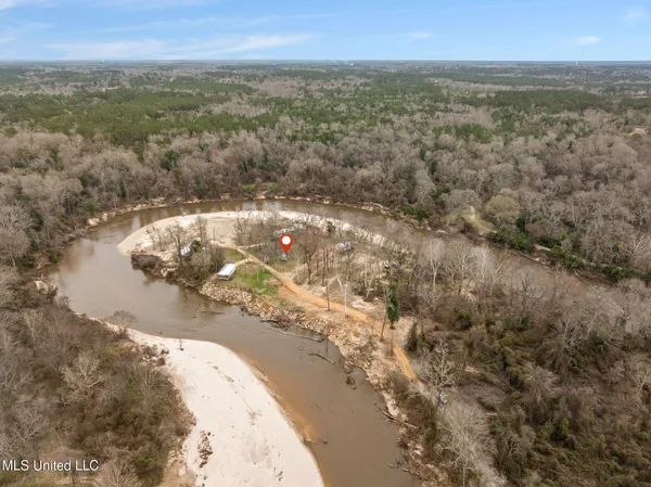 $649,000 | Undisclosed Address, Hattiesburg, MS 39402