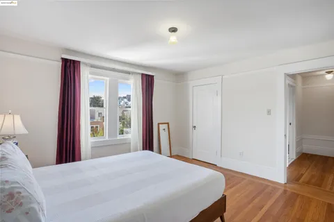 $1,295,000 | 2849 Bryant Street, San Francisco, CA 94110