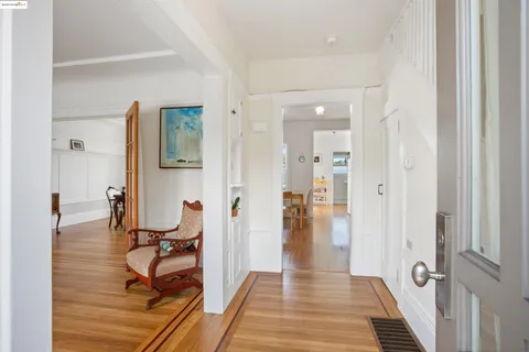 $1,295,000 | 2849 Bryant Street, San Francisco, CA 94110