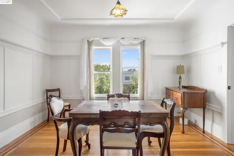 $1,295,000 | 2849 Bryant Street, San Francisco, CA 94110