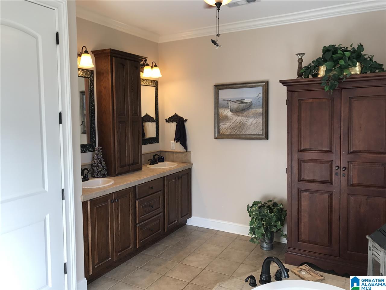 200 Oak Valley Drive Ashville, AL 35953 - Photo 10 of 19