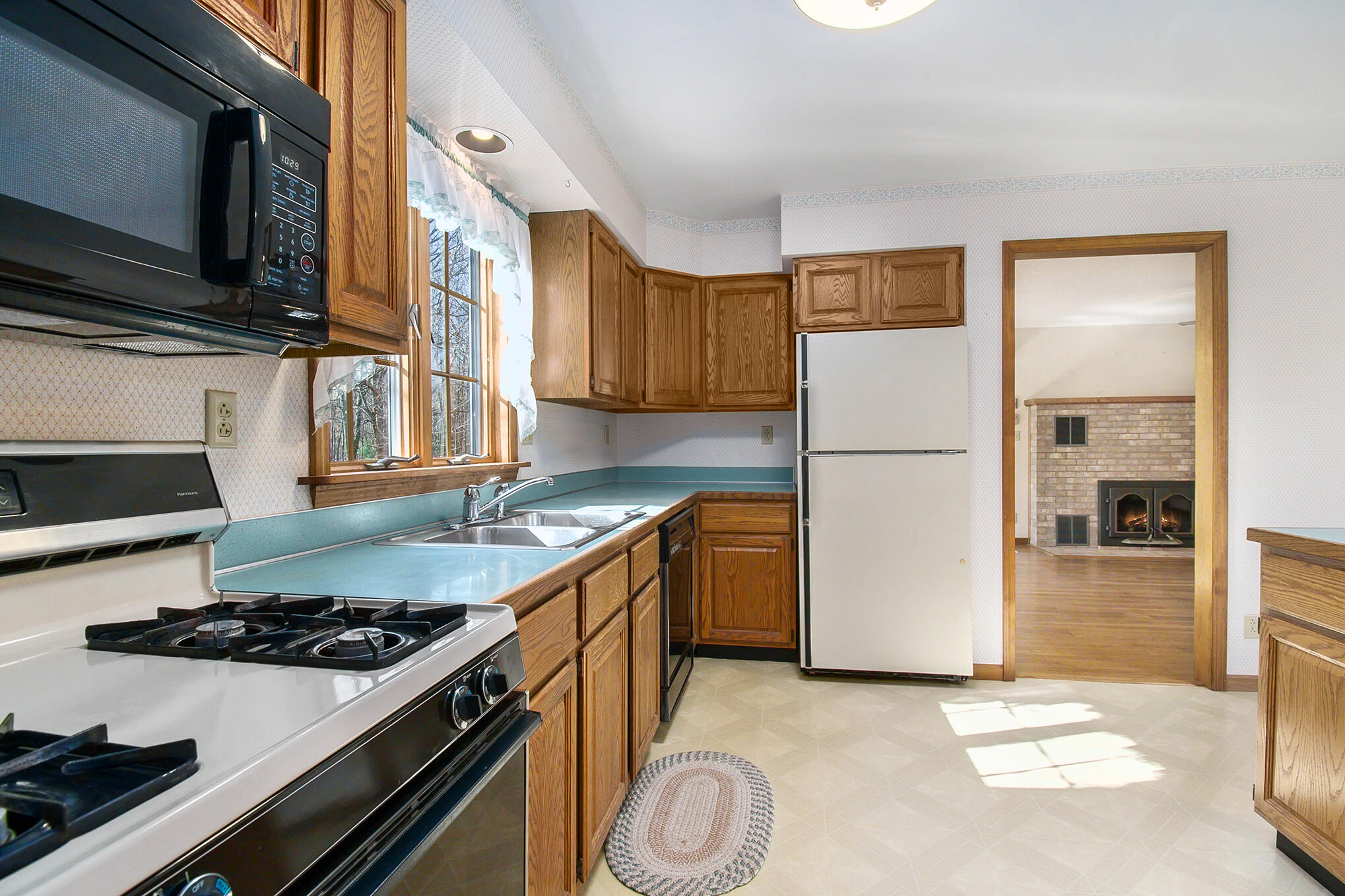 1892 Lincoln Road Allegan, MI 49010 - Photo 11 of 37 DSC_6083
