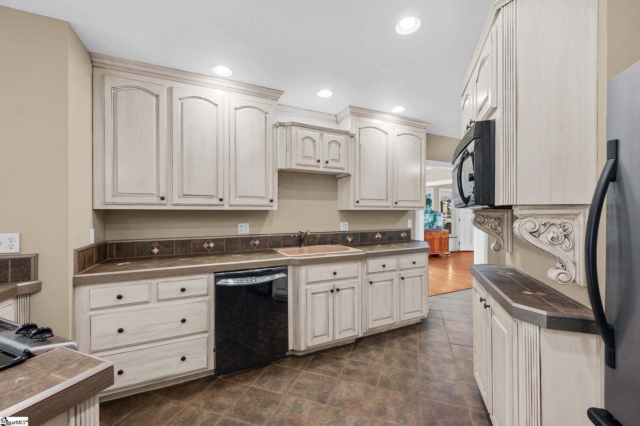 709 West Main Street Pickens, SC 29671 - Photo 14 of 45