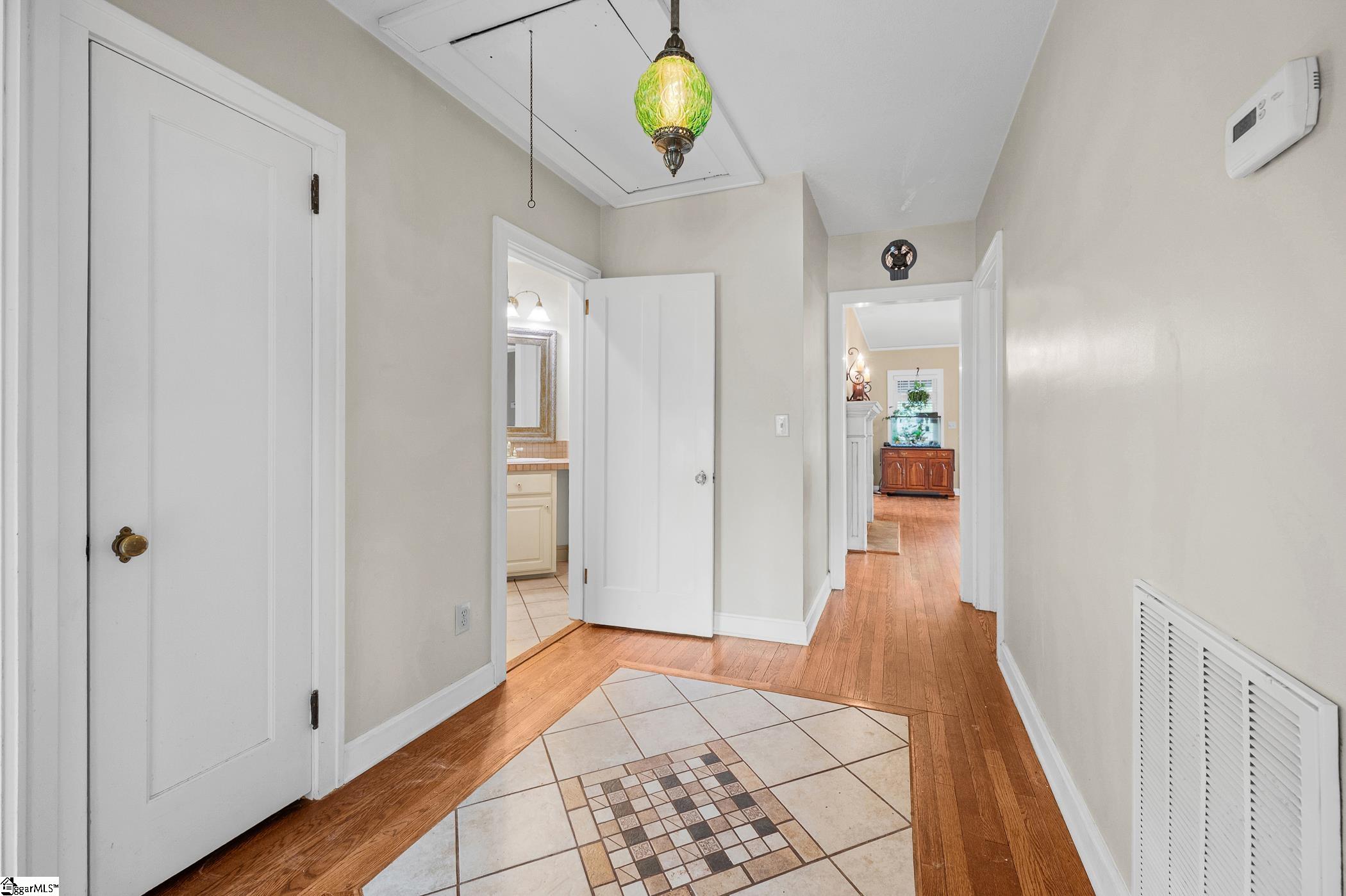 709 West Main Street Pickens, SC 29671 - Photo 18 of 45