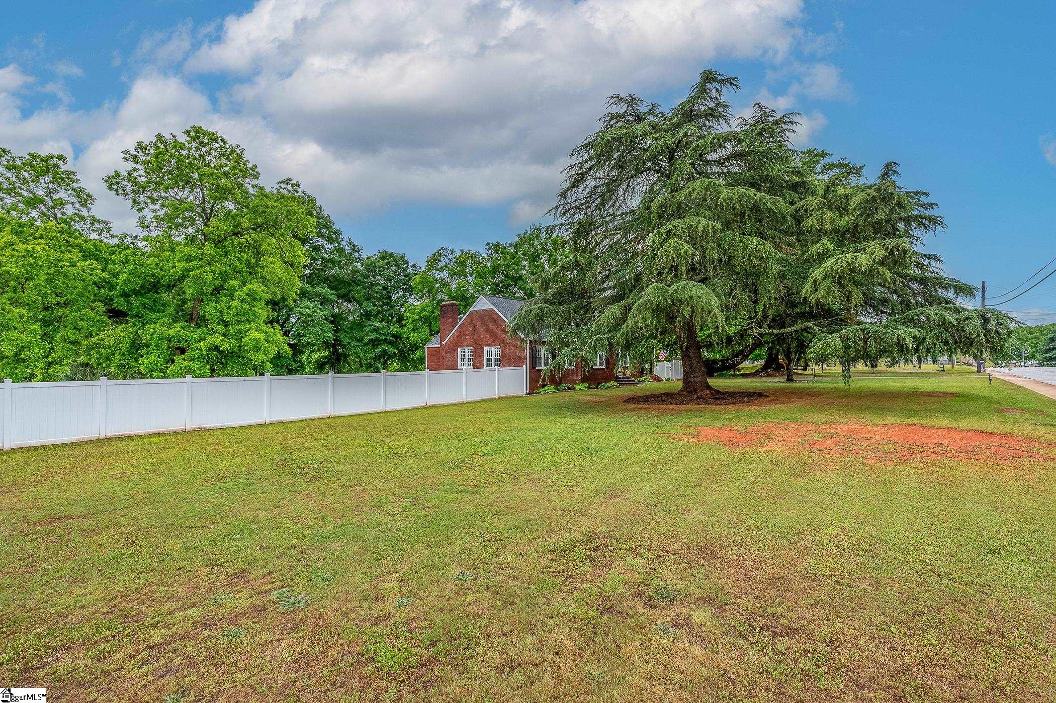 709 West Main Street Pickens, SC 29671 - Photo 29 of 45