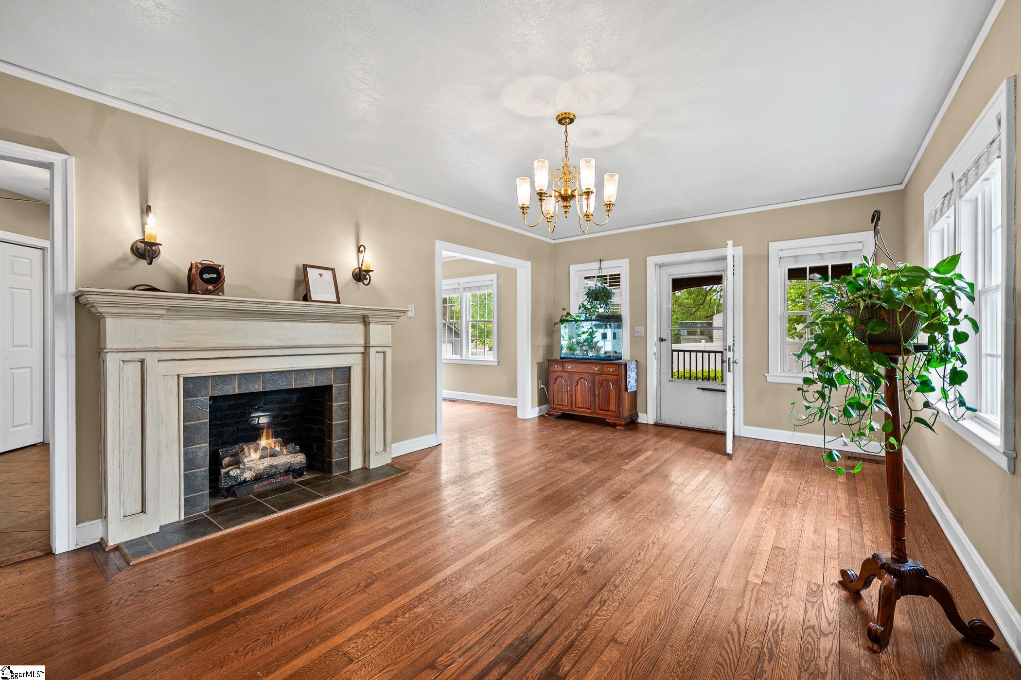 709 West Main Street Pickens, SC 29671 - Photo 5 of 45