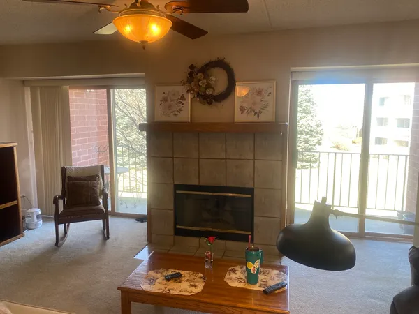 $229,898 | 6612 Martin France Circle, Unit 2C, Tinley Park, IL 60477