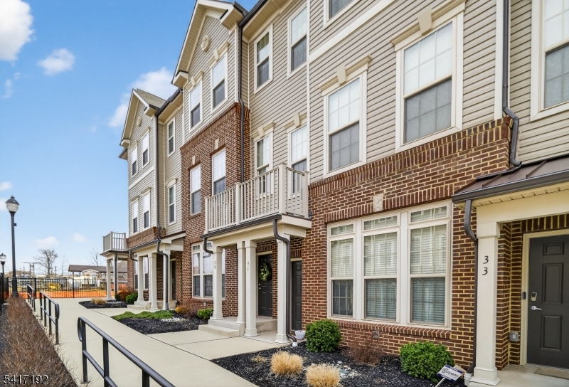 29 Robeson Street Somerville, NJ 08876 - Photo 3 of 35