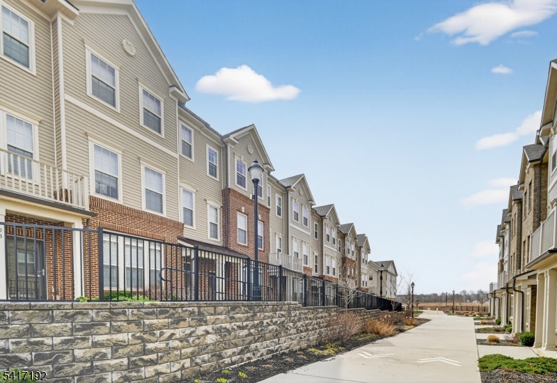 29 Robeson Street Somerville, NJ 08876 - Photo 4 of 35