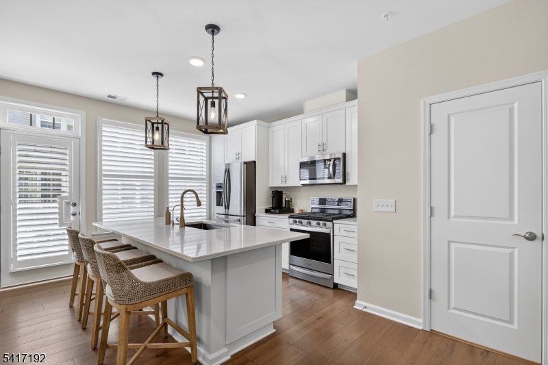 29 Robeson Street Somerville, NJ 08876 - Photo 8 of 35