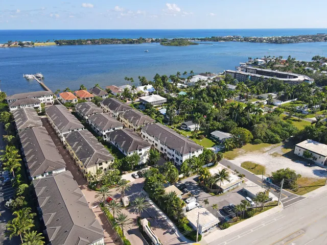 $759,000 | 625 Windward Circle, Boynton Beach, FL 33435