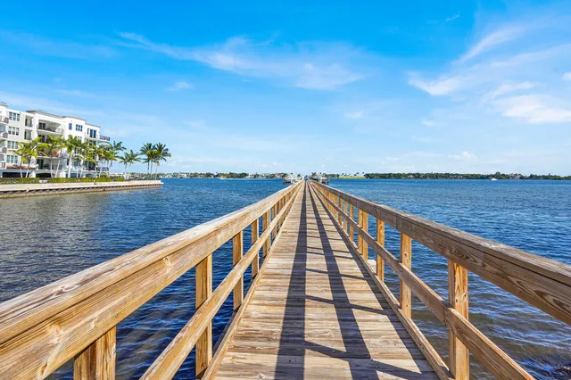 $759,000 | 625 Windward Circle, Boynton Beach, FL 33435