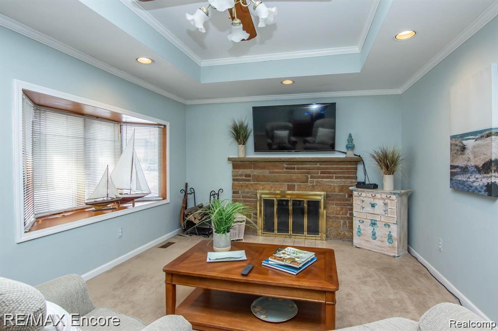 3464 McClure Road Troy, MI 48084 - Photo 16 of 43 Living Room View 2
