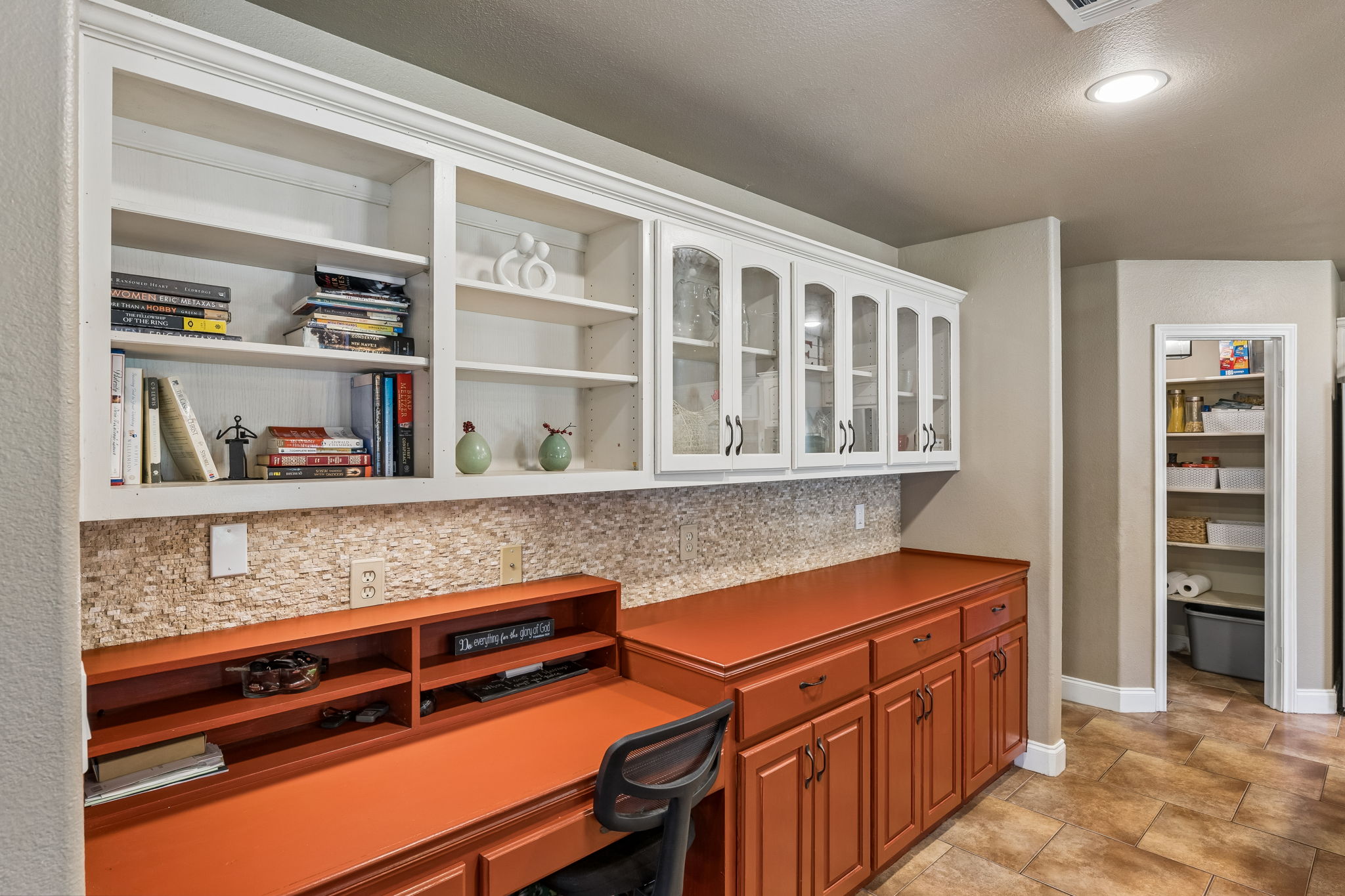 401 Twin Springs Road Georgetown, TX 78633 - Photo 10 of 40
