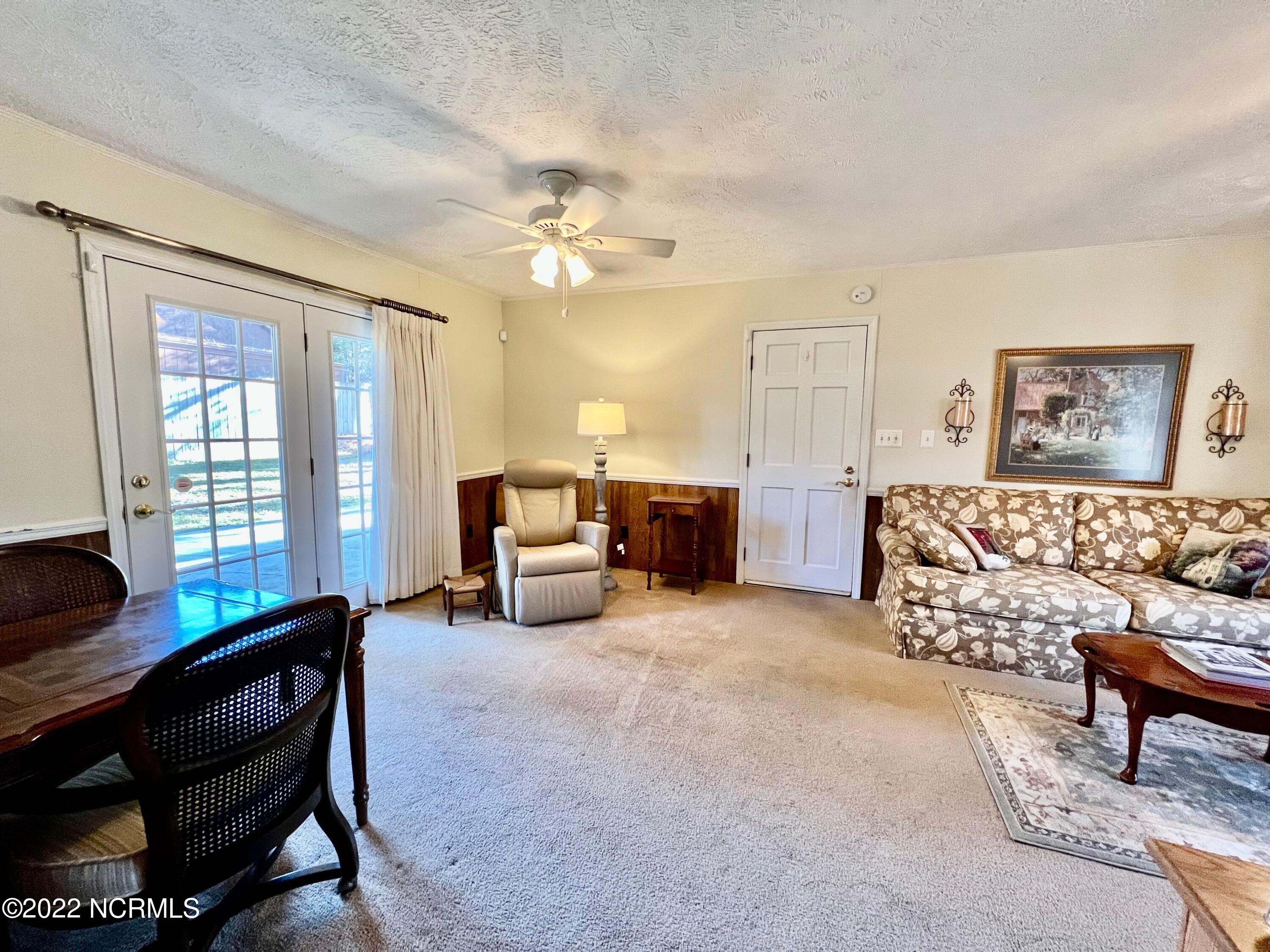 1801 Sandcrest Drive Rockingham, NC 28379 - Photo 4 of 24 sc24