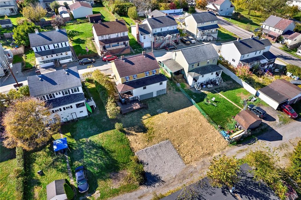 20 Oak Street Russellton, PA 15076 - Photo 6 of 31 an aerial view of a houses with yard