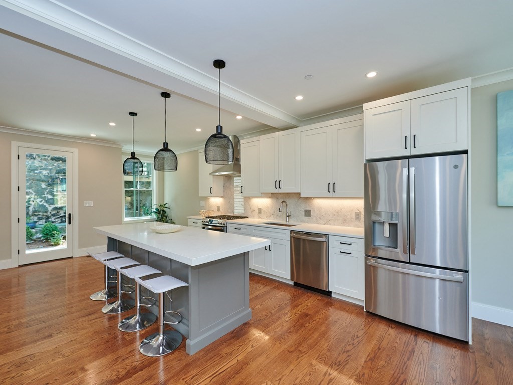 24 Selkirk Road, Unit 3 Boston, MA 02135 - Photo 1 of 30