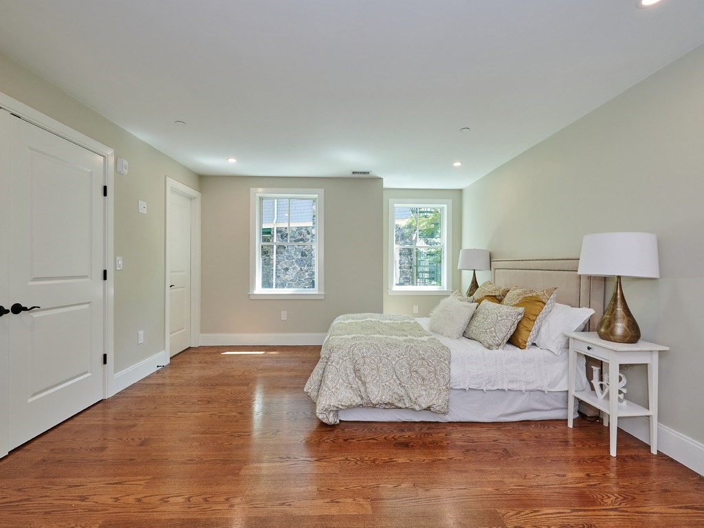 24 Selkirk Road, Unit 3 Boston, MA 02135 - Photo 13 of 30