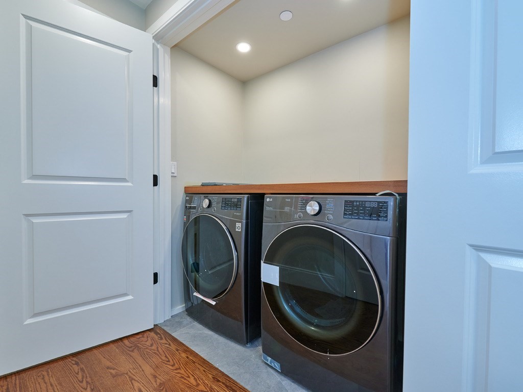 24 Selkirk Road, Unit 3 Boston, MA 02135 - Photo 18 of 30