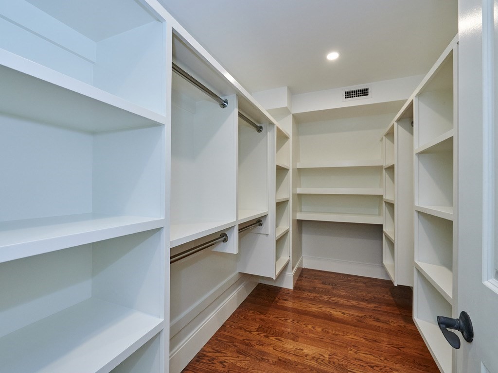 24 Selkirk Road, Unit 3 Boston, MA 02135 - Photo 22 of 30