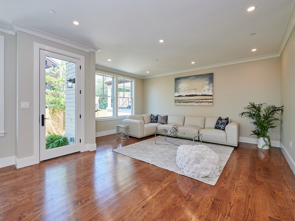 24 Selkirk Road, Unit 3 Boston, MA 02135 - Photo 7 of 30