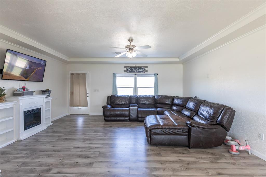 401 Haynes Street Merkel, TX 79536 - Photo 13 of 37