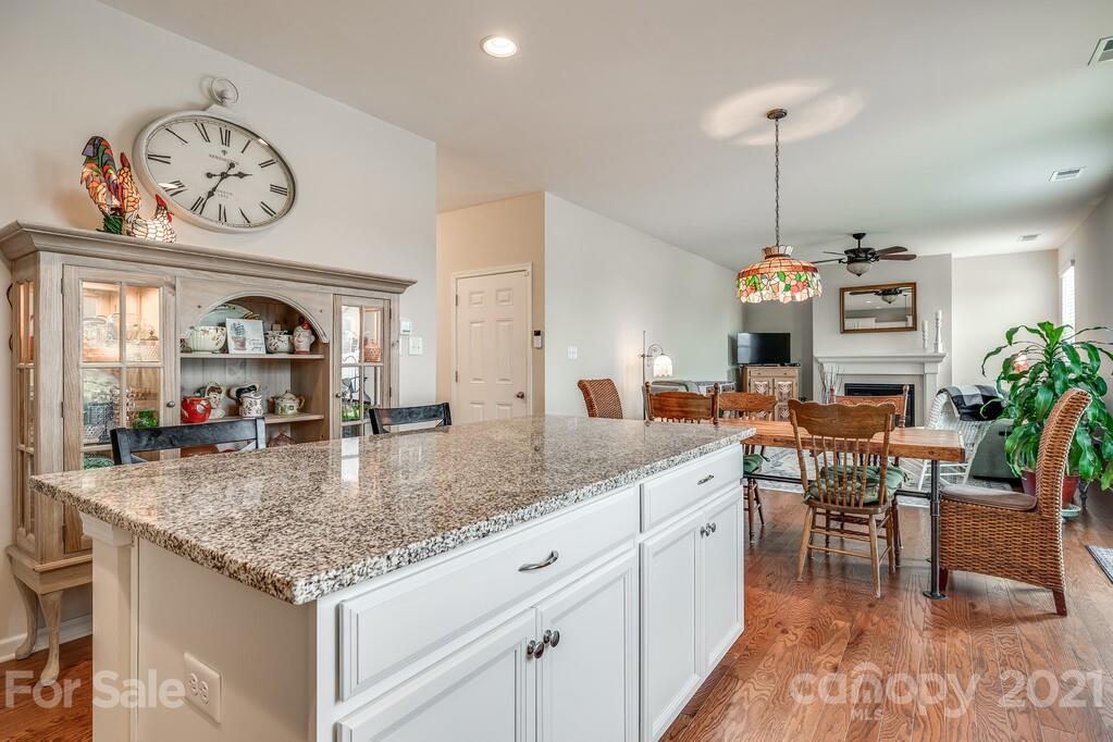 1658 Rutledge Hills Drive York, SC 29745 - Photo 14 of 36 Gallery Image 14