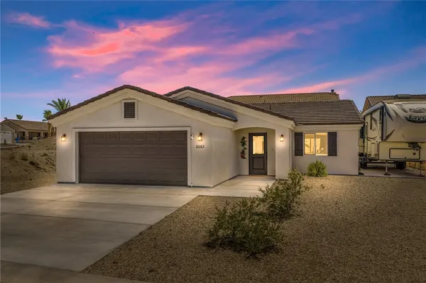 $324,700 | 6082 South Tenderfoot Lane, Fort Mohave, AZ 86426