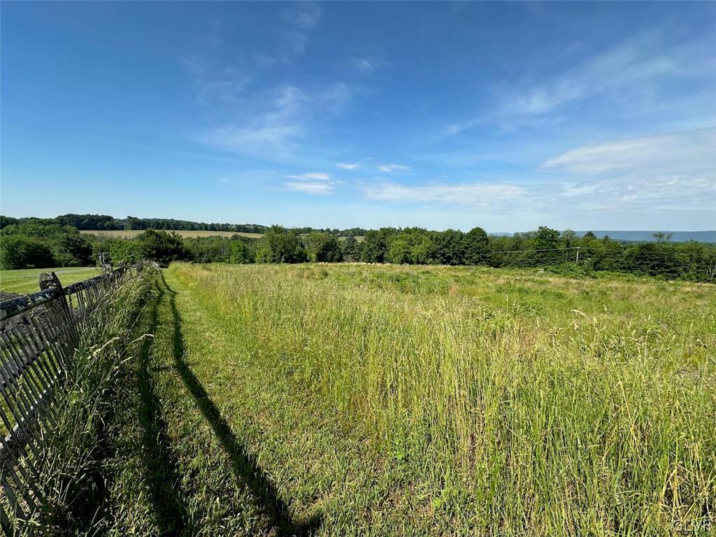 151 Orchard Road Mount Bethel, PA 18343 - Photo 3 of 6 Gallery Image 3