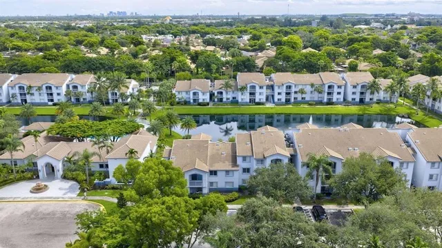 $345,000 | 2640 South University Drive, Unit 129, Davie, FL 33328