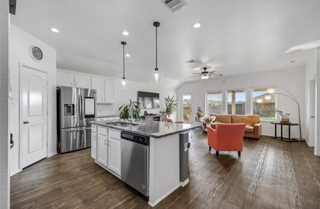 $2,550 | 4403 Salerno Gulf Way, Katy, TX 77449