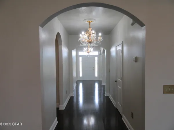 $2,850 | 105 North Shoreview Dr., Panama City, FL 32404