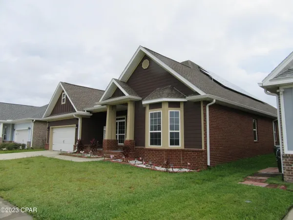 $2,850 | 105 North Shoreview Dr., Panama City, FL 32404