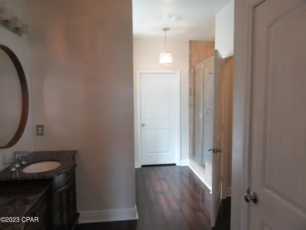 $2,850 | 105 North Shoreview Dr., Panama City, FL 32404