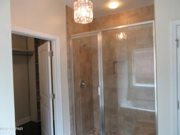 $2,850 | 105 North Shoreview Dr., Panama City, FL 32404